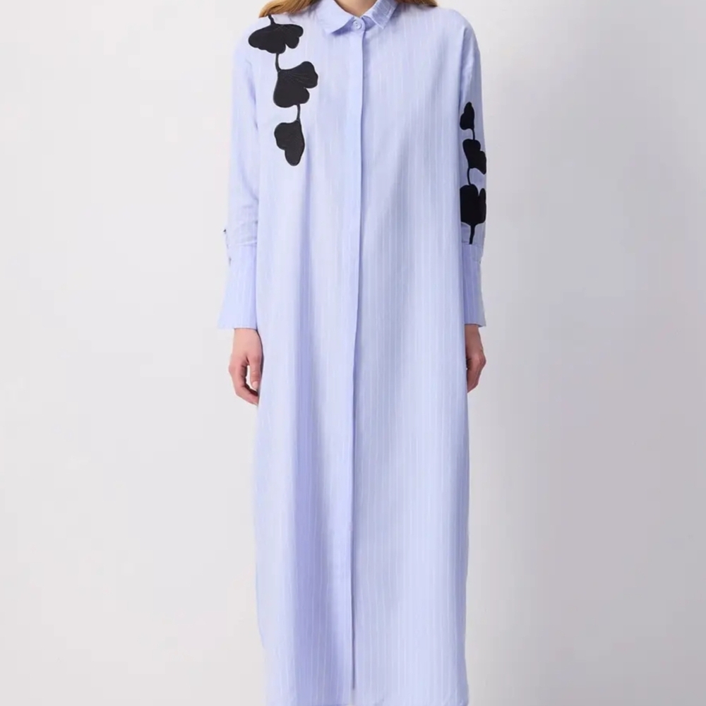 NWT Touche Embroidered Shirt Dress